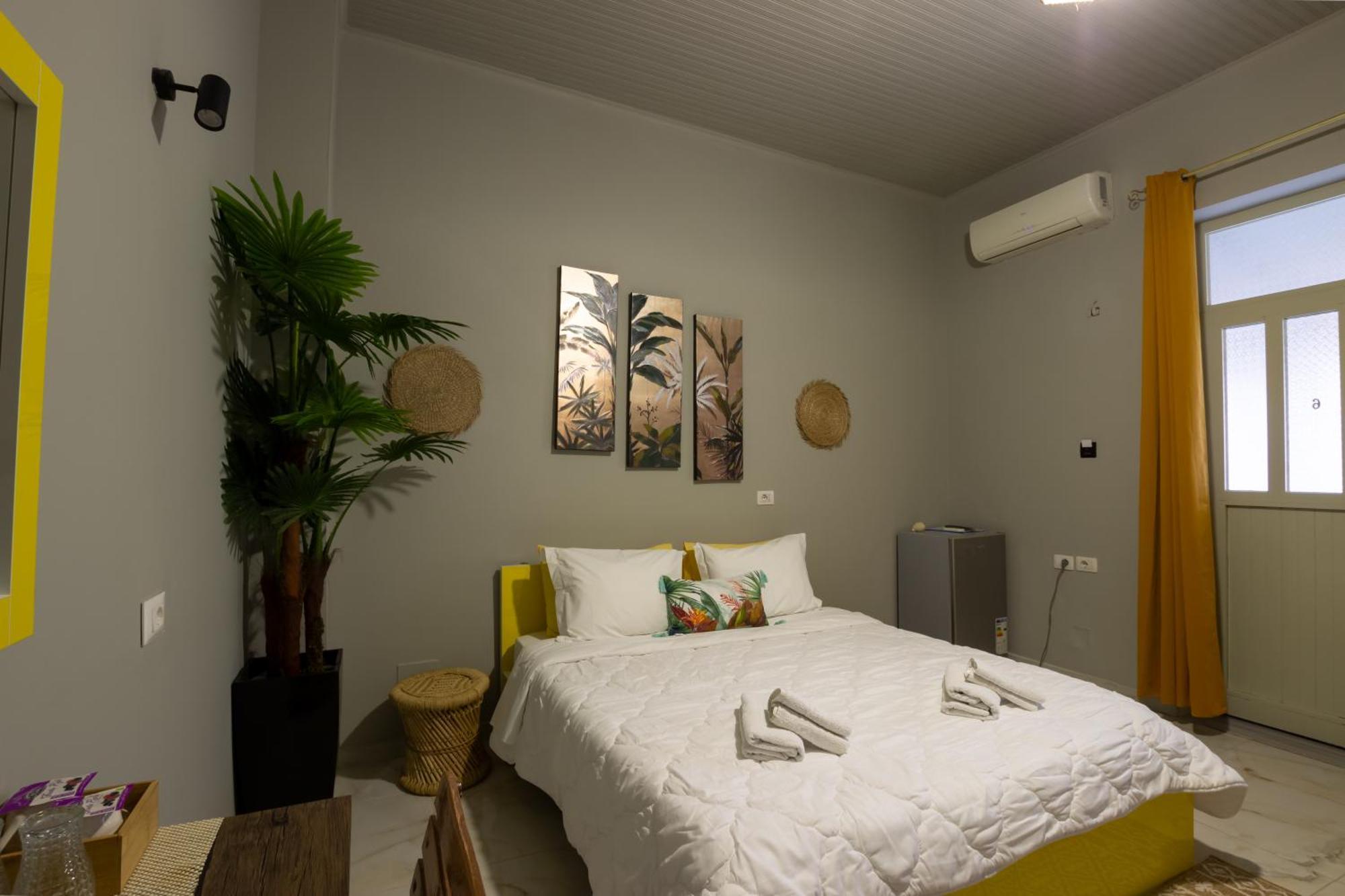Jonian Boutique Hotel Саранде Стая снимка