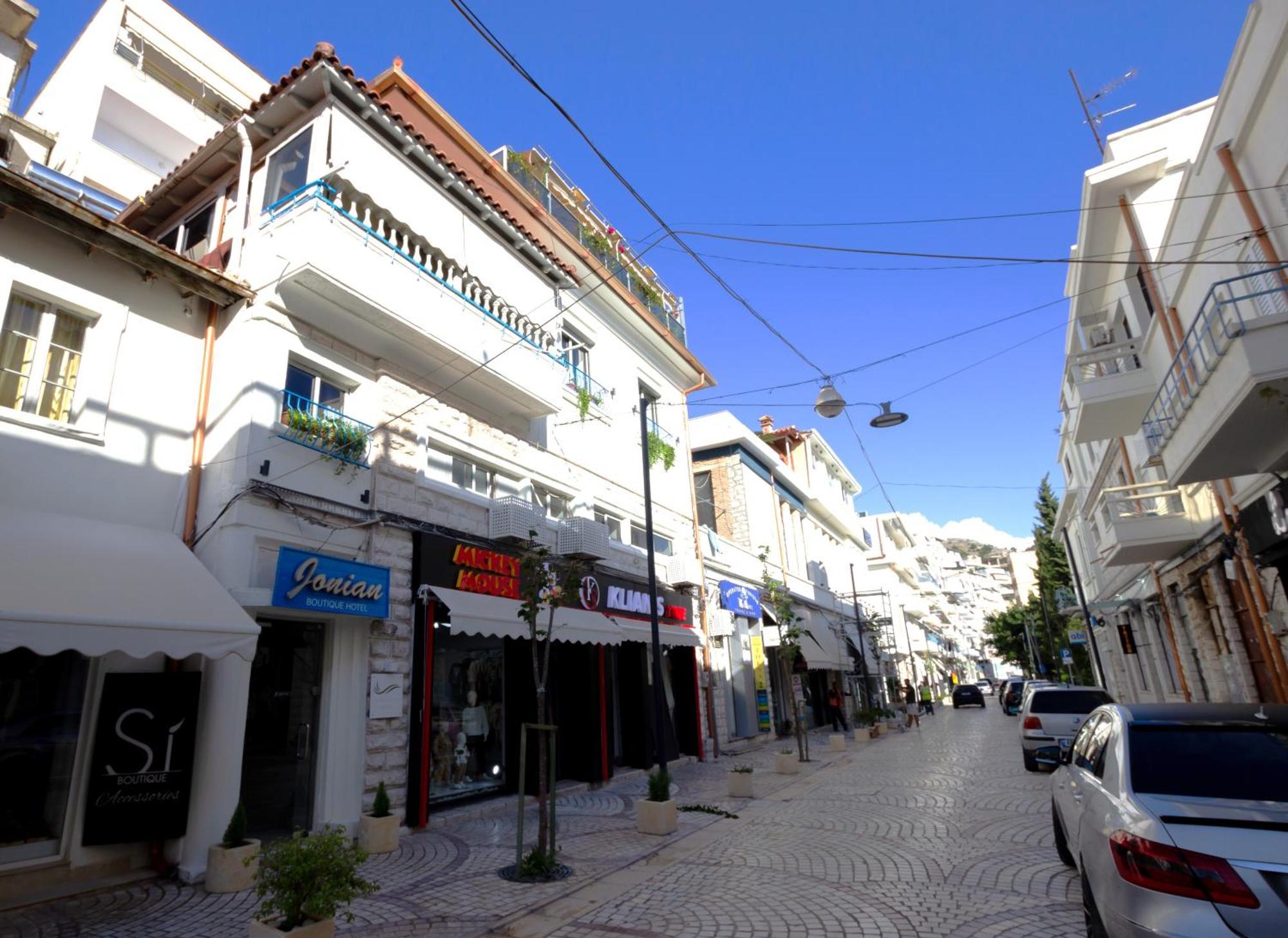 Jonian Boutique Hotel Саранде Екстериор снимка
